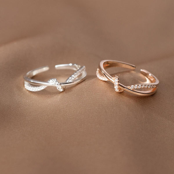 Double-Layer Diamond and Hollow Knot Ring - Elegant and Timeless