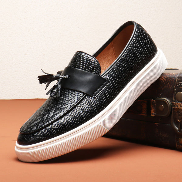 Mens Versatile Casual Shoes Effortlessly Stylish with Gommino Pattern