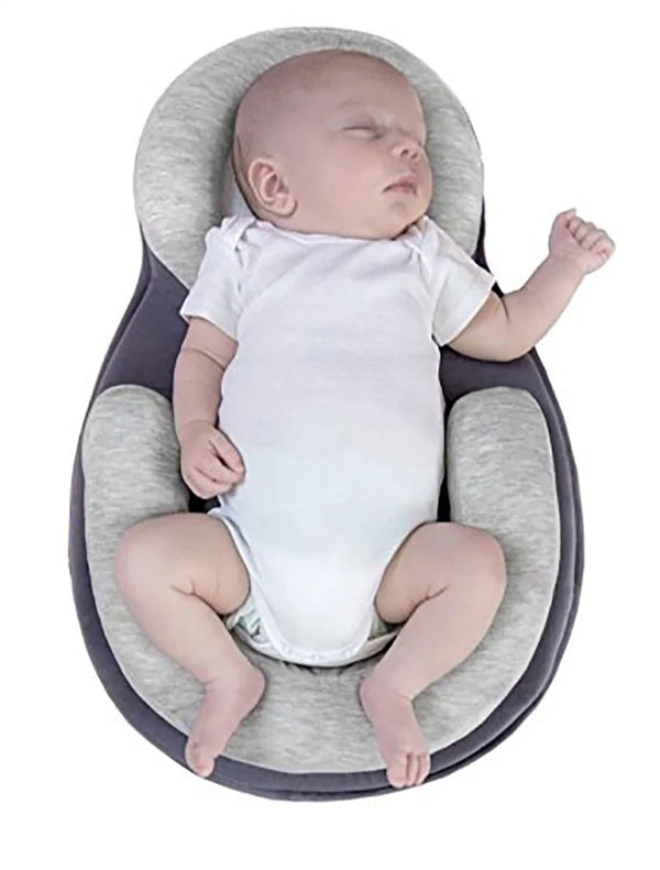 Portable Baby Crib - Lightweight and Convenient for On-the-Go Parents - Totostore