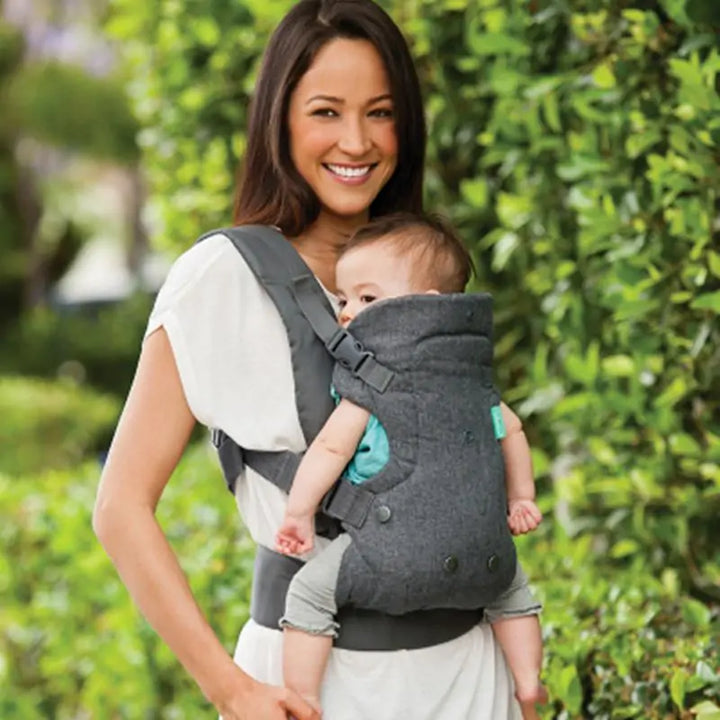 Ergonomic Baby Carrier with Hipseat - Comfort for Parents and Baby - Totostore